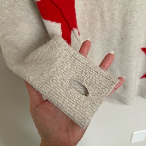 Pam & Gela Grey Red Star Print Sweater Size S Asymmetrical Wool Alpaca Blend - Picture 6 of 9